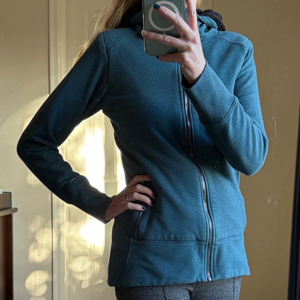 Moving, MUST SELL! Eddie Bauer Women's Teal Sweater